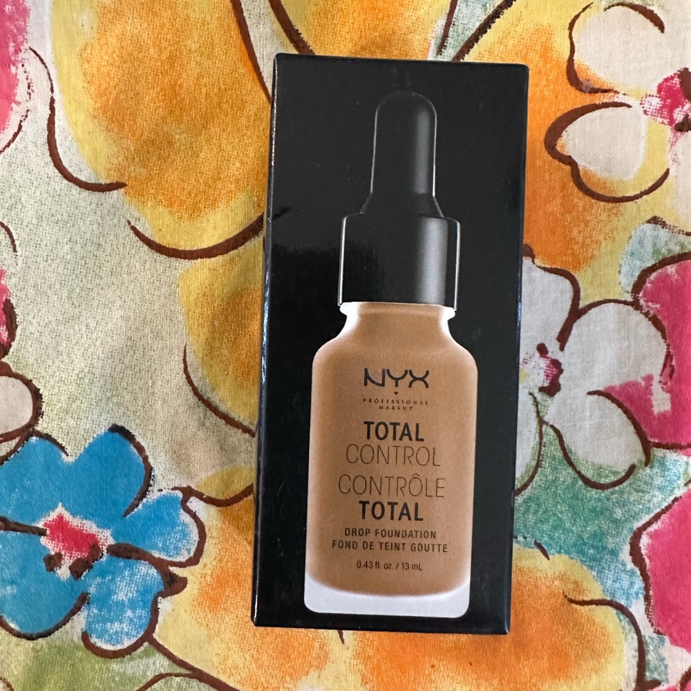 NYX Total Control Drop Foundation TCDF12.5 Camel NIB